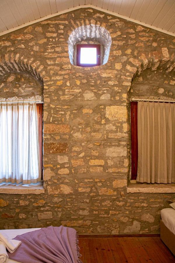 Annemin Harabesi Otel Çeşme Eksteriør billede