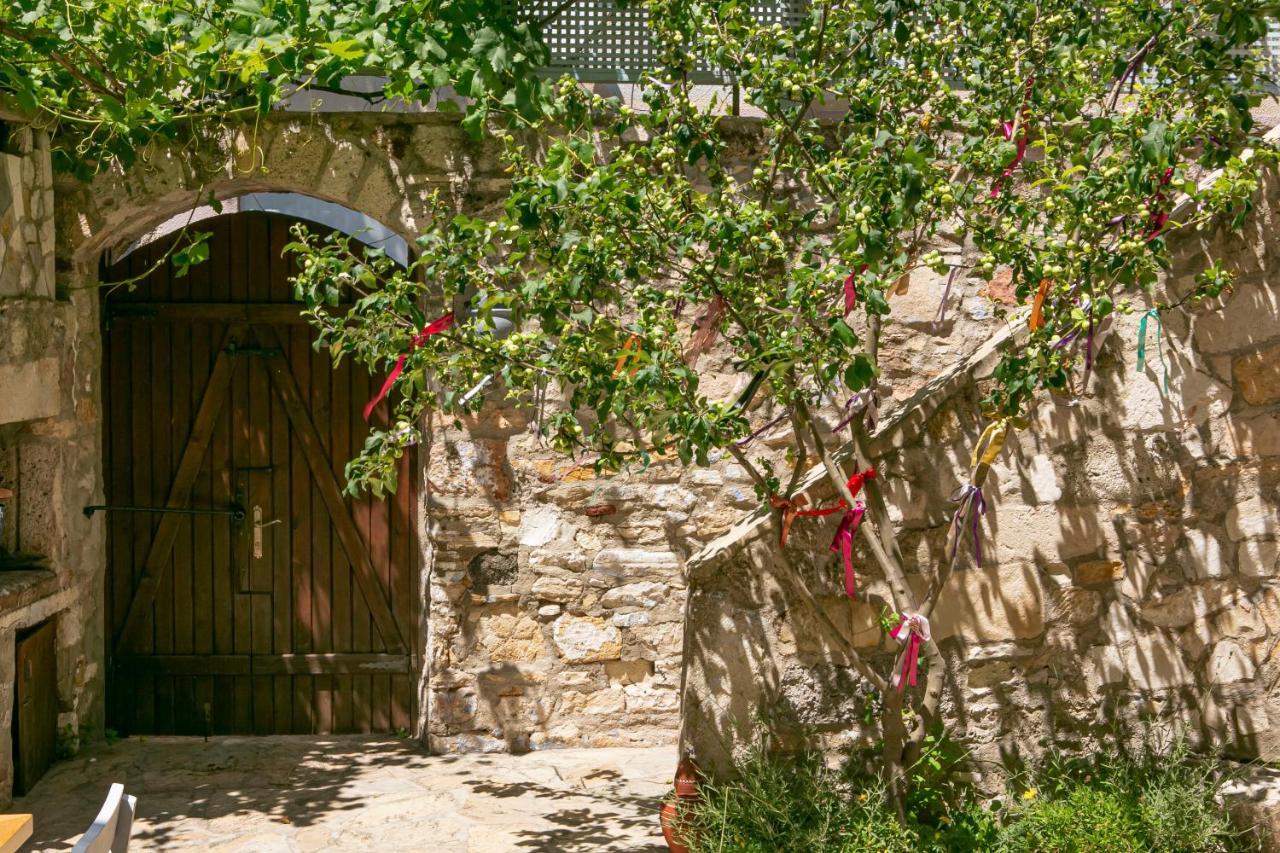 Annemin Harabesi Otel Çeşme Eksteriør billede
