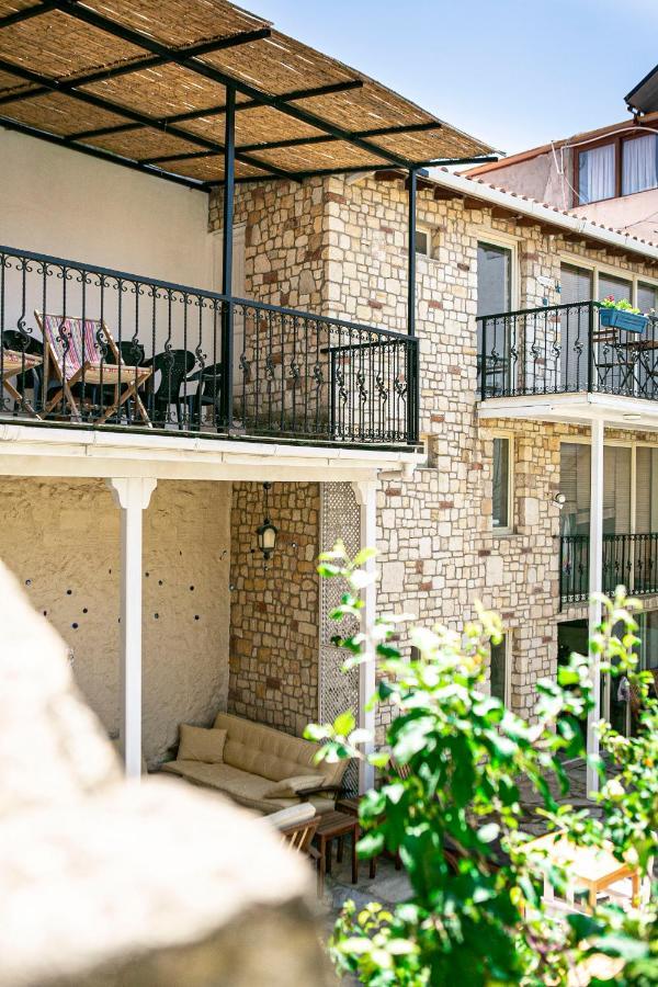 Annemin Harabesi Otel Çeşme Eksteriør billede