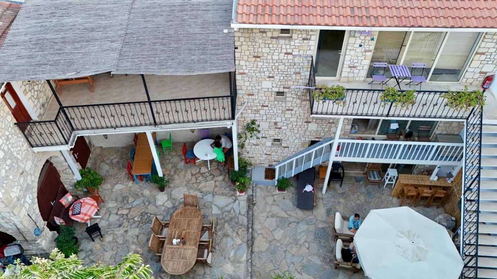 Annemin Harabesi Otel Çeşme Eksteriør billede
